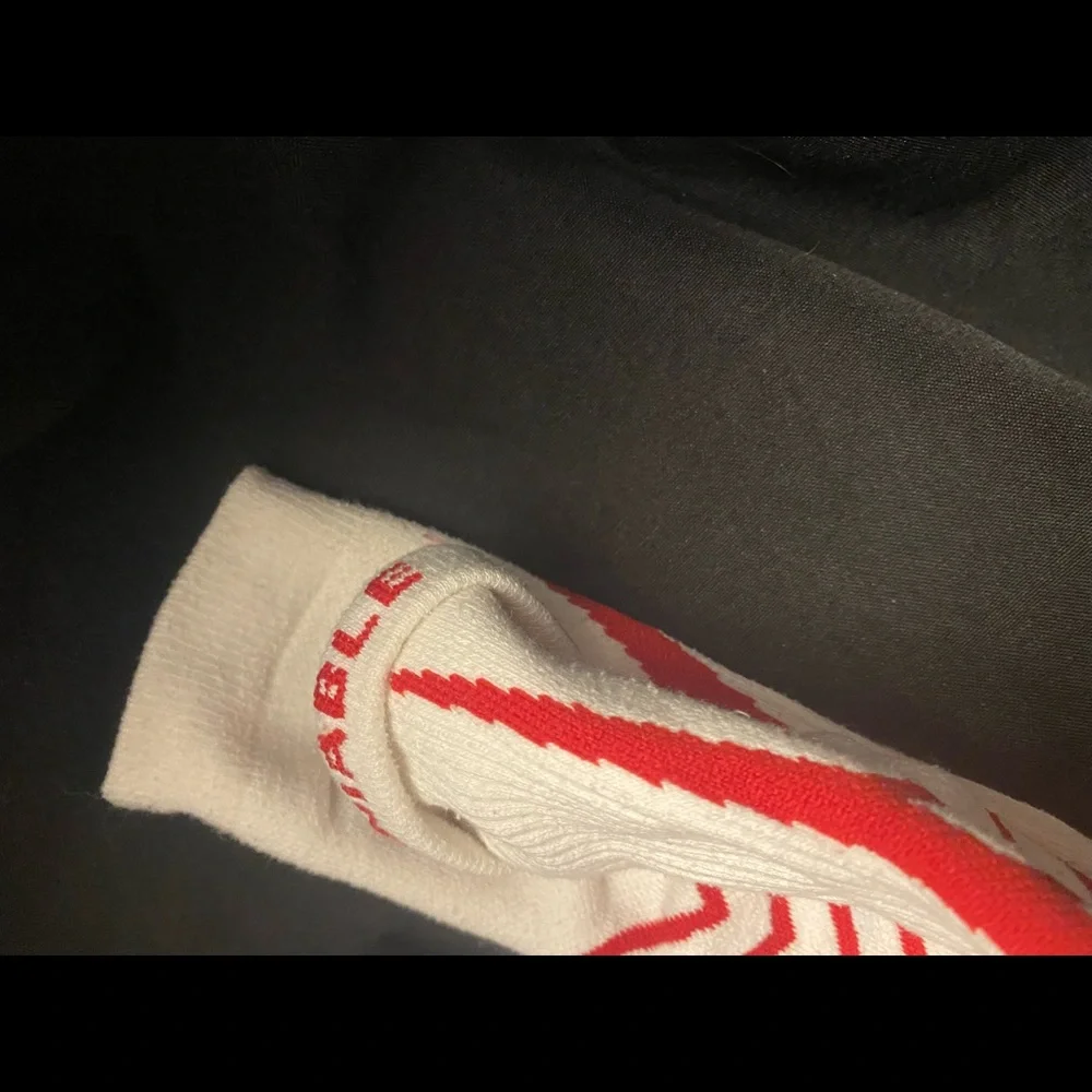 Mix lot of‎ 2 Socks-Under Armour and Jordan